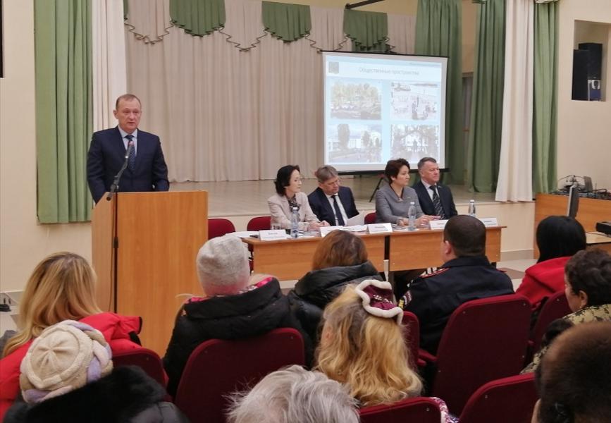 Челнинцы обвинили главу района в том, что он намеренно исключил их дом из программы капремонта