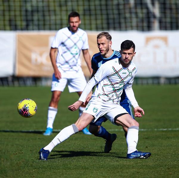 Слуцкий снова комментатор, а Тарасов дебютирует как голеадор