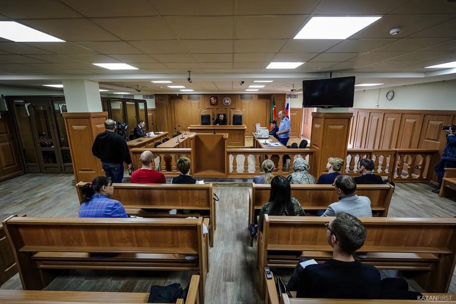 «Угрожая расправой, надругался над второклассницей, а потом проводил домой»