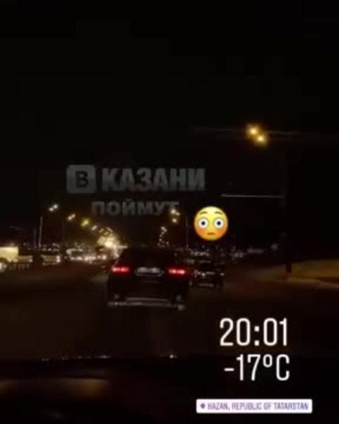 Не горят, так искрятся: в Казани опять пожарное ЧП с трамваем