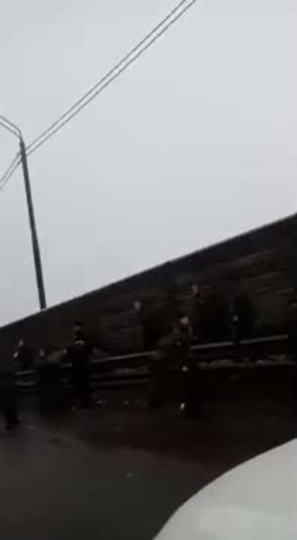 Самосвал врезался в колонну военных автобусов в Подмосковье: четверо погибли, еще 45 пострадали