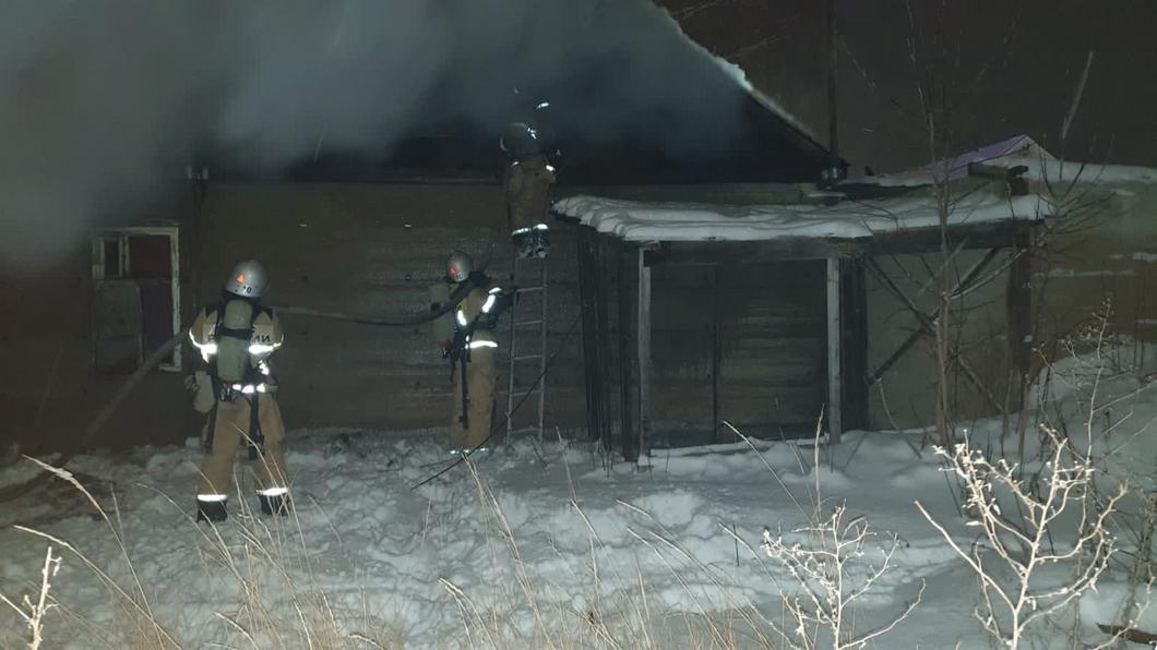 Во время пожара в казанском поселке Отары погиб 51-летний мужчина