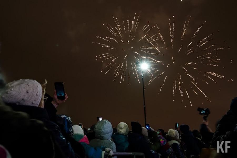 «Вал отравлений газом», убийство и круглосуточная уборка дорог: Чем запомнились новогодние выходные в Казани