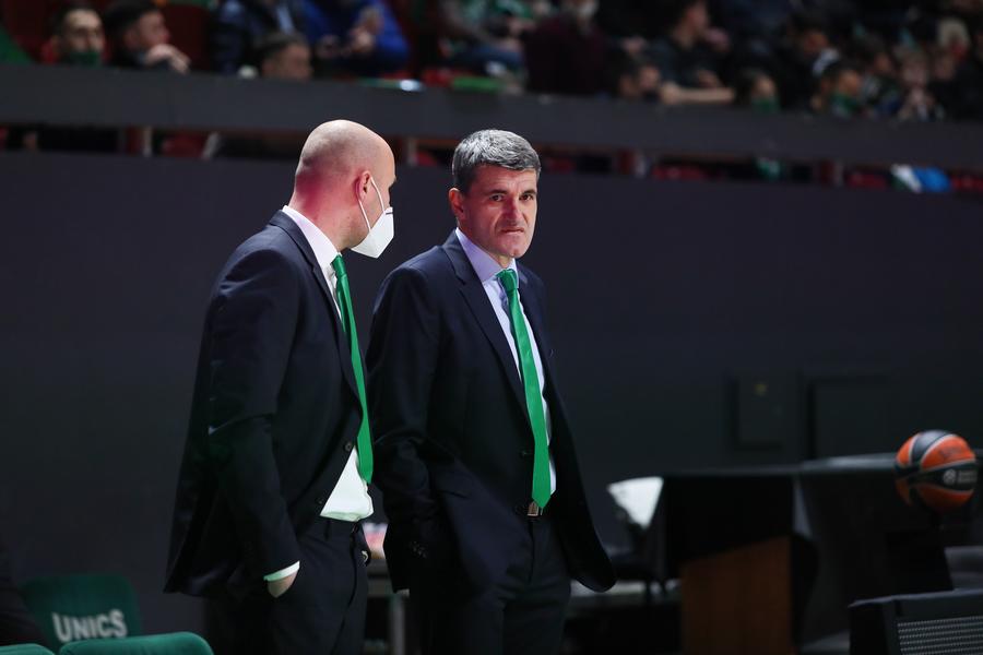 УНИКС не смог обыграть ЦСКА третий раз подряд в сезоне. Без странных решений арбитров не обошлось