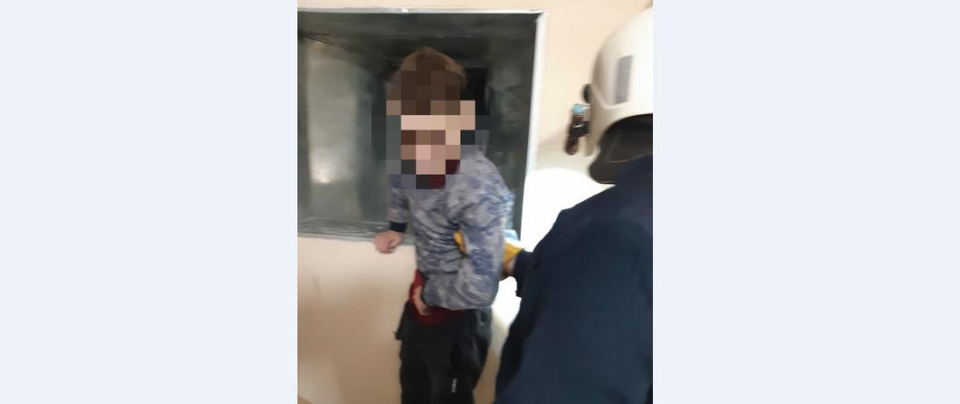 В Казани спасли юношу, застрявшего в вентиляционной шахте