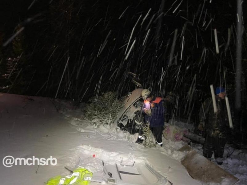 При крушении вертолета в Башкирии скончались пилот и пассажир