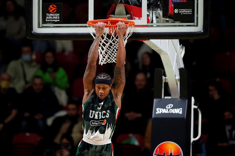 Вы думали, мы этот колхоз не обыграем? УНИКС взял реванш у «Барселоны» Вы думали, мы этот колхоз не обыграем? УНИКС взял реванш у «Барселоны»