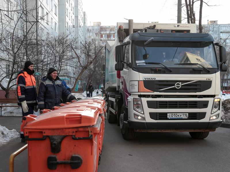 В новогодние каникулы казанцы массово жаловались на отсутствие вывоза отходов В новогодние каникулы казанцы массово жаловались на отсутствие вывоза отходов