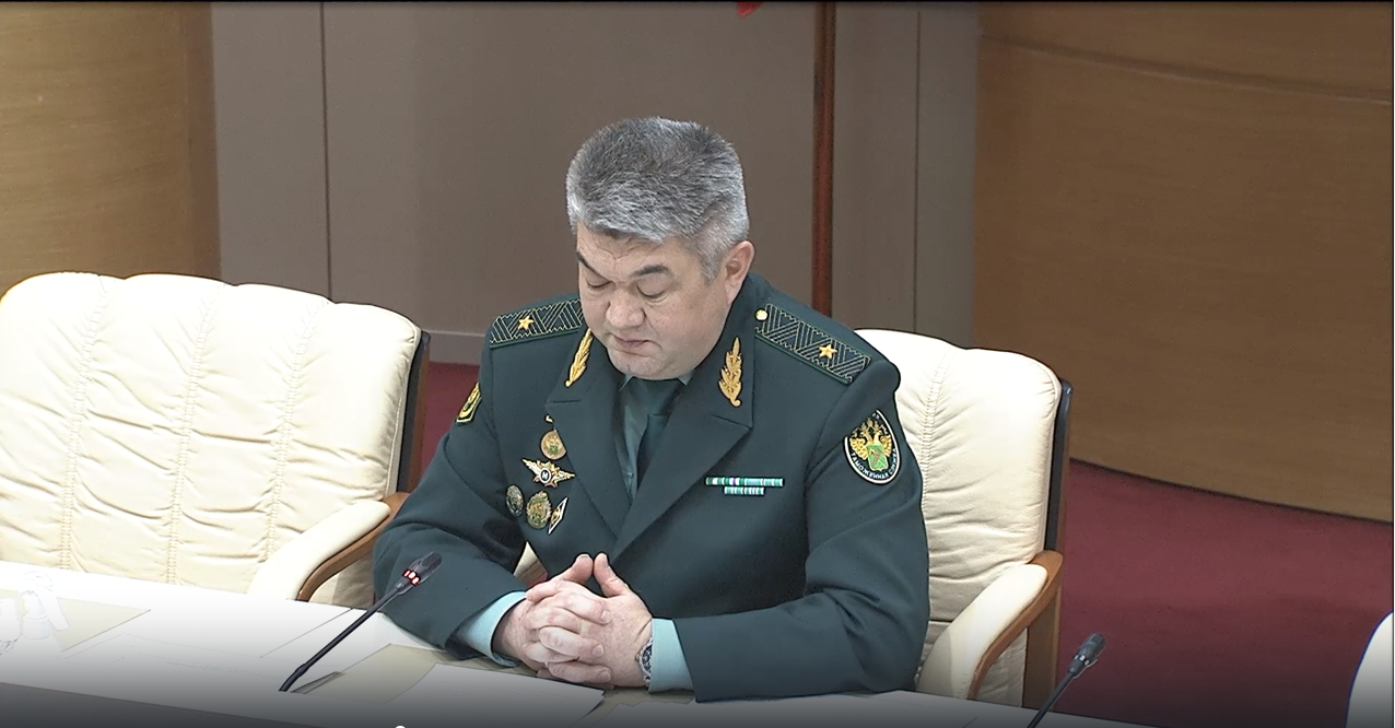 Кратный рост ввоза авто из соседних стран и нарушения при вывозе налички: как прошел 2022 год у таможенников Татарстана