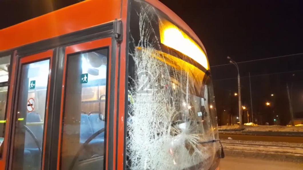 В Казани столкнулись автобусы маршрутов №18 и №53