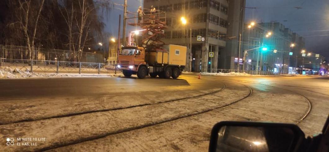 В Казани починили контактную сеть, из-за которой поменялся маршрут у трамвая №1