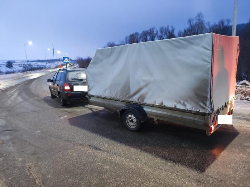 На трассе Чистополь - Нижнекамск столкнулись «ВАЗ», бензовоз и ...