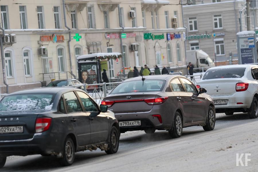 «Дефицита автомобилей в стране не будет»: На чем мы будем ездить?