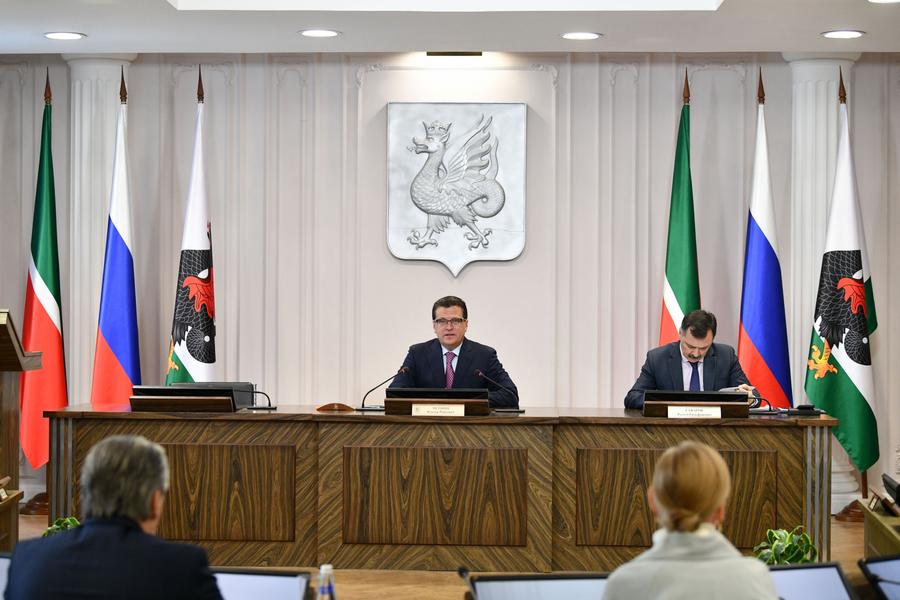 В новогодние каникулы казанцы массово жаловались на отсутствие вывоза отходов В новогодние каникулы казанцы массово жаловались на отсутствие вывоза отходов