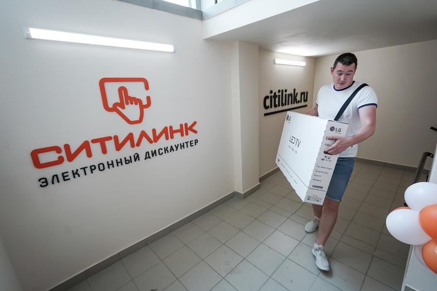 «Ситилинк» открыл в Казани новый «магазин-склад»