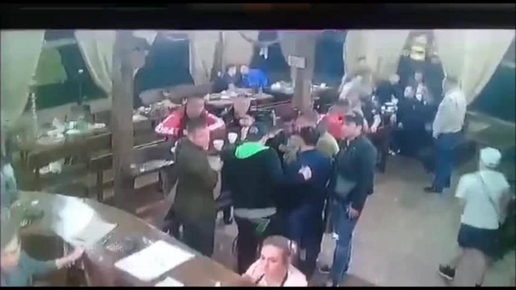 Видео: в Новокузнецке киллер расстреливает криминального авторитета