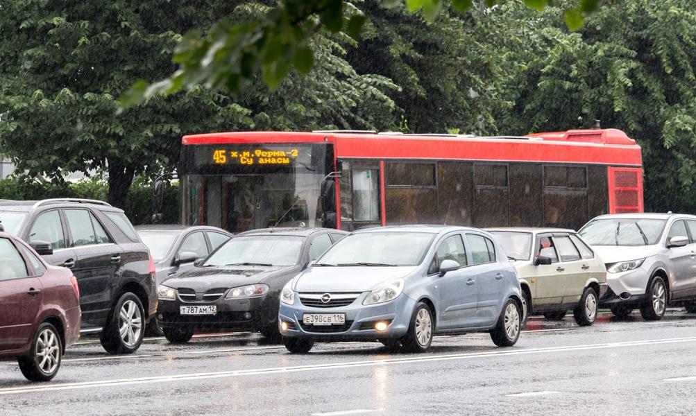 Казанские автобусы столкнулись с потоком негатива