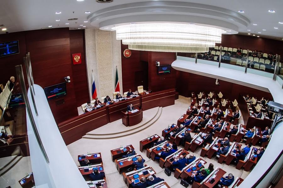 За мандатом депутата: кто избирается в Госсовет Татарстана