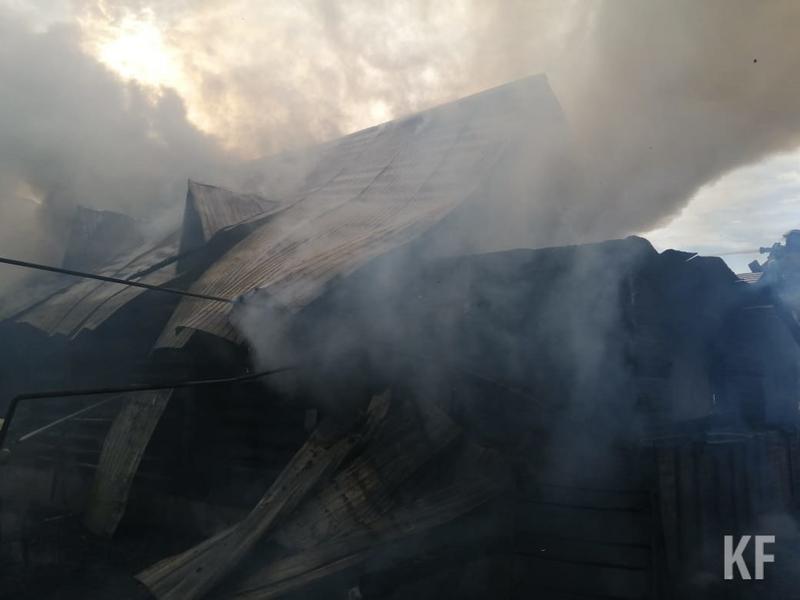 При пожаре в жилом доме на Высокой Горе пострадали два человека