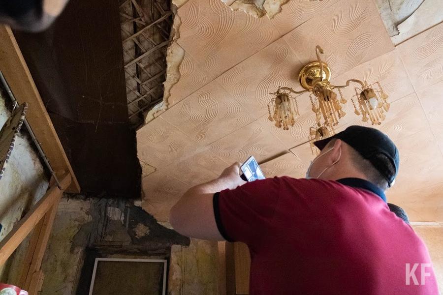 Жители столетнего казанского дома, который разрушается: Боимся здесь жить, но нам больше негде