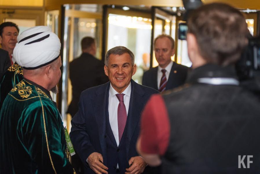 «Мы дорожим самобытностью каждого члена нашей большой семьи татар» «Мы дорожим самобытностью каждого члена нашей большой семьи татар»