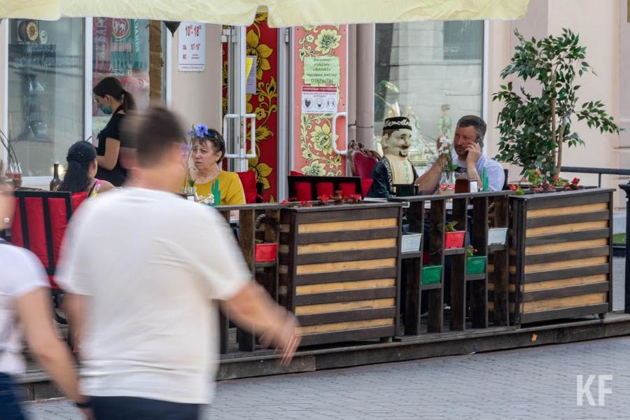 «Мы защищаемся и постепенно учимся жить в новых условиях»