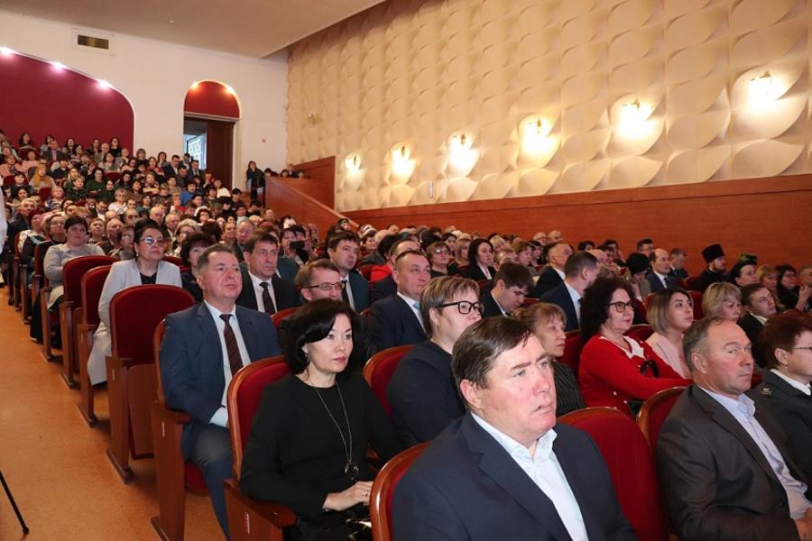 Депутаты Азнакаево: монополия на местечковую известность