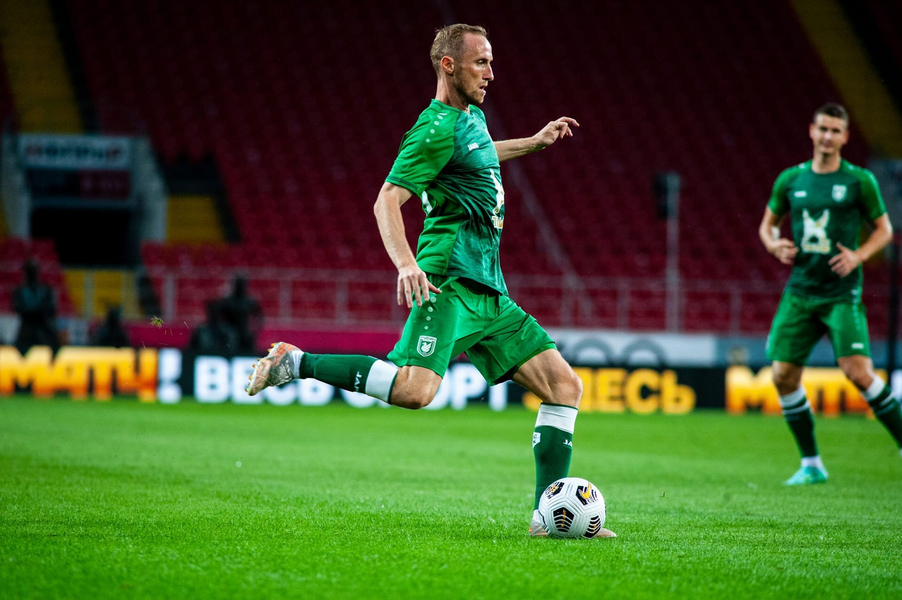 «Рубин» разгромно проиграл «Спартаку». Провал в опорной зоне и нехватка Старфельта