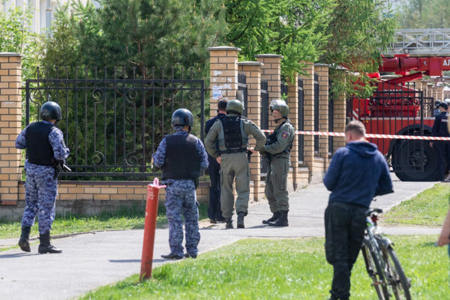 Ильдар Гильмутдинов: Нельзя допускать подростков к контенту, который призывает к самоубийству или пользованию оружием