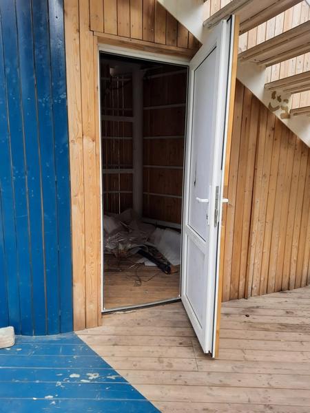 Елабужский парк «Чебурашка» в очередной раз пострадал от вандалов