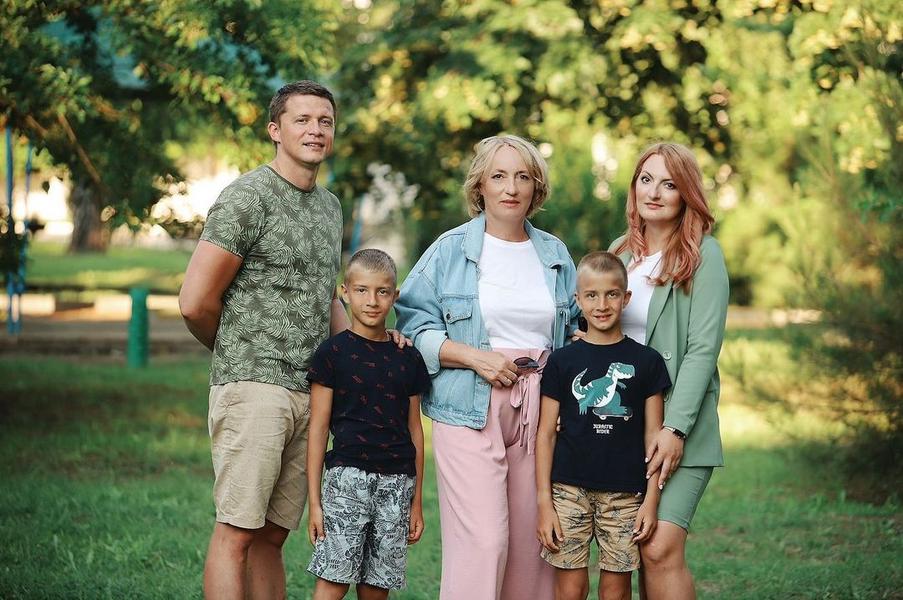 «Семья - главный ключ к успеху»: госслужащие поделились своим секретом счастья