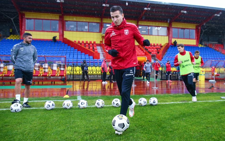 Дубль Игнатьева и суперсвязка: «Рубин» снова обыграл «Нижний Новгород»