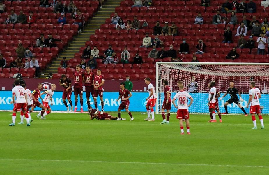 «Спартак» должен был побеждать, но Самошников решил иначе: «Рубин» начал сезон с домашней победы «Спартак» должен был побеждать, но Самошников решил иначе: «Рубин» начал сезон с домашней победы