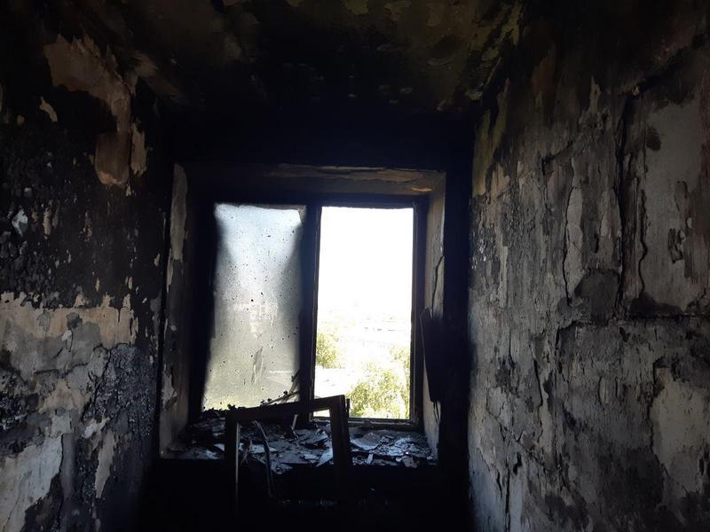 На пожаре в жилом доме Нижнекамска пострадала девушка