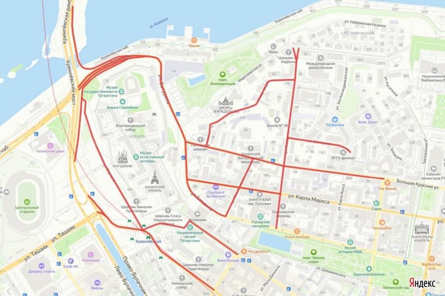 В Казани идёт молебен перед Казанским образом Божией Матери В Казани идёт молебен перед Казанским образом Божией Матери