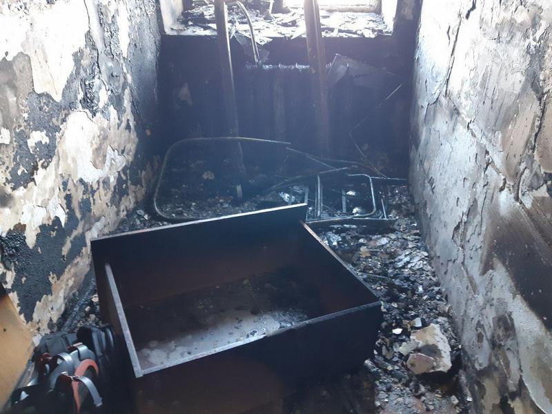 На пожаре в жилом доме Нижнекамска пострадала девушка