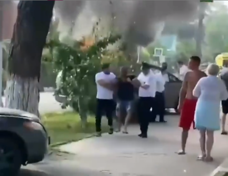 Взрыв газа в гостинице Геленджика: один погиб, трое пострадали