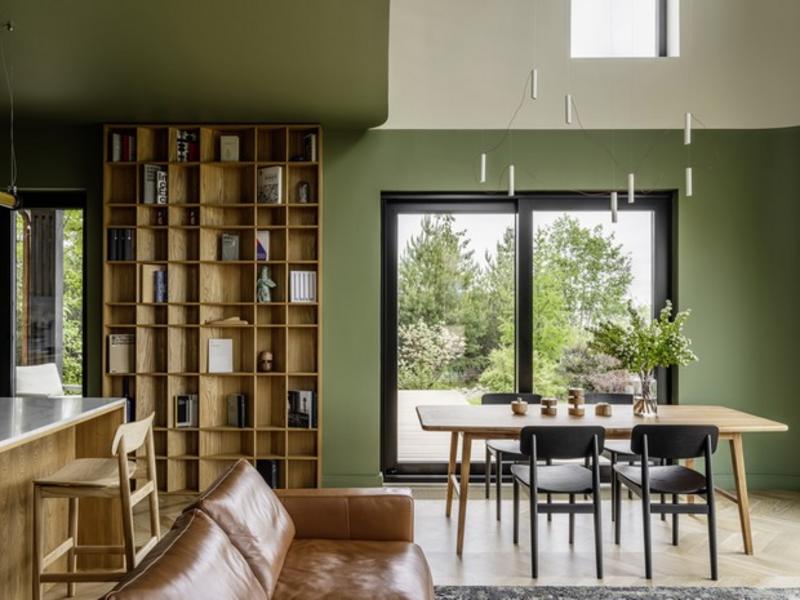 Бекмамбетов и Фишман показали интерьер своего «непрестижного» особняка в Казани