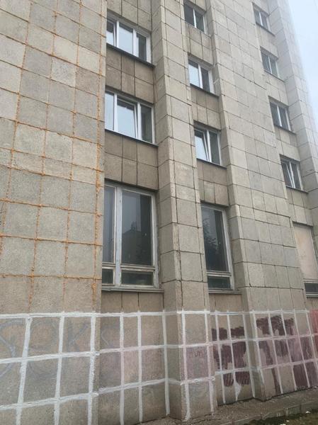 В Челнах из окна общежития выпал ребенок В Челнах из окна общежития выпал ребенок