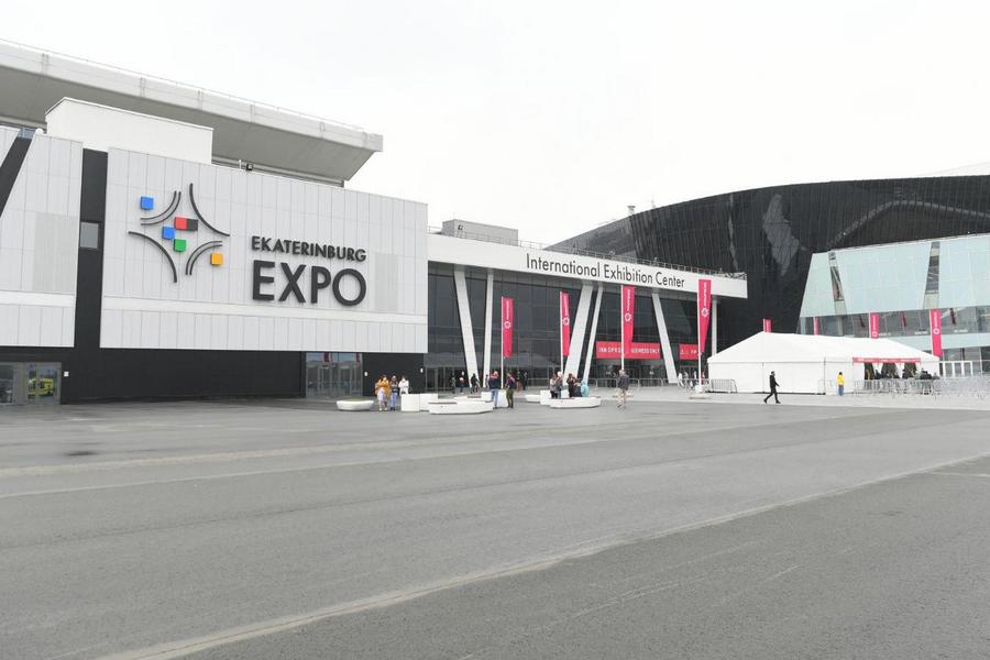 Рустам Минниханов находится с рабочим визитом в Свердловской области