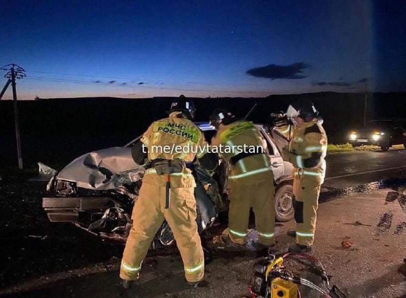 ДТП в Кукморском районе: один водитель скончался, другой госпитализирован