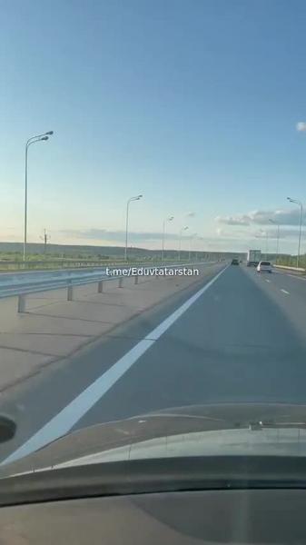 После смертельного ДТП на мосту через Волгу на трассе в Татарстане установили разделительный отбойник