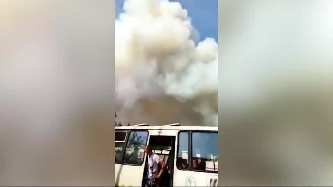 В Якутии из-за лесного пожара эвакуировали детский лагерь «Орленок» В Якутии из-за лесного пожара эвакуировали детский лагерь «Орленок»