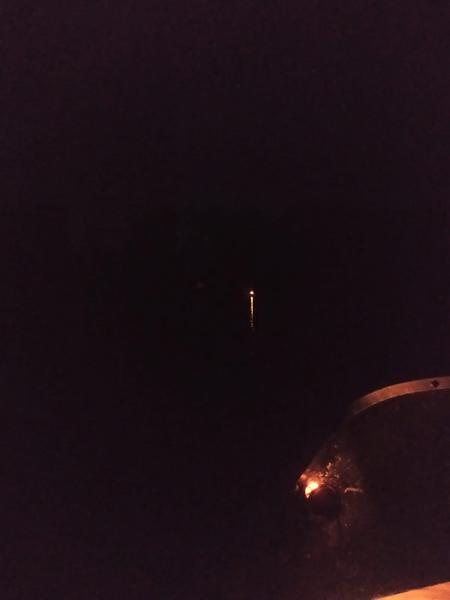 Спасатели МЧС перевезли на берег четырех жителей Зеленодольского района, лодка которых сломалась