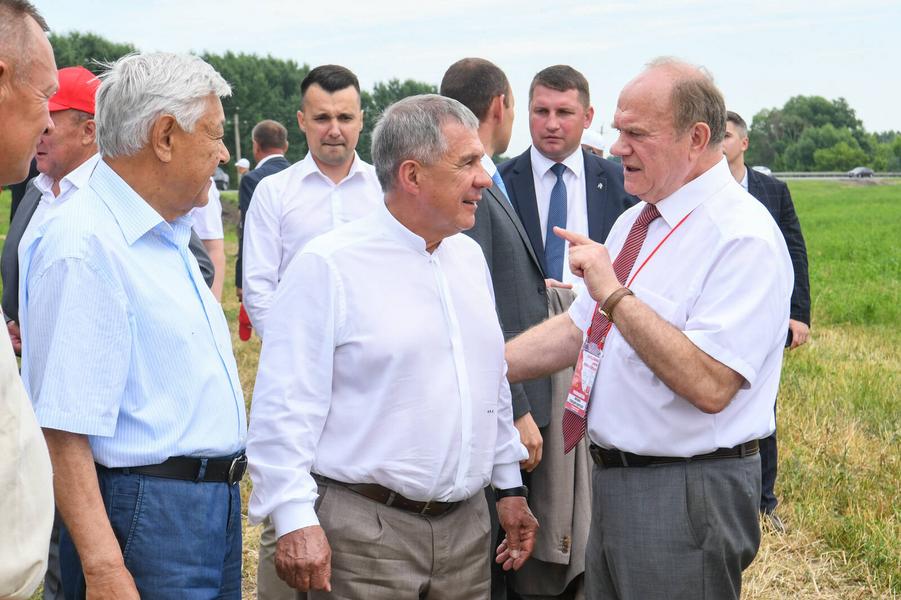 Минниханов: Праздник «Уяв» стал одним из культурных брендов Татарстана