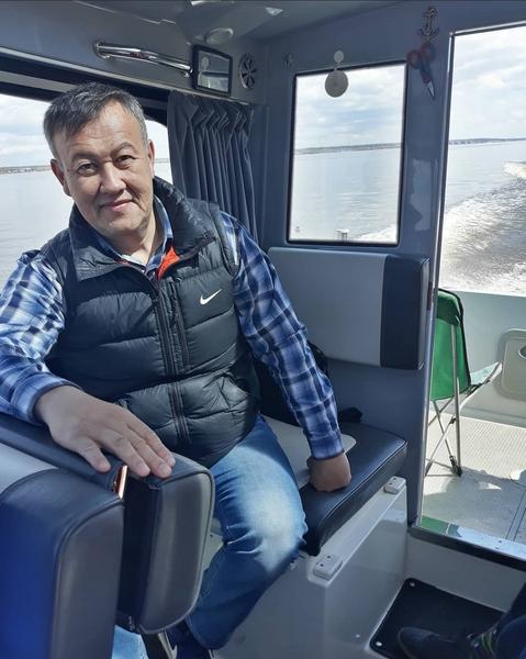 «Корабль стал тонуть почти сразу»: Затонувший на Волге теплоход чуть не повторил судьбу «Булгарии»