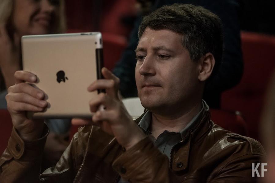 «Если вы не купите телефон прямо сегодня, то даже не приценивайтесь, это бессмысленно»: что происходит с рынком Apple?