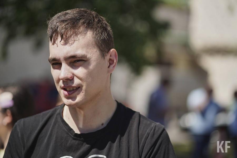 Арт-фестиваль дворового масштаба: казанские художники и горожане создали граффити в центре города