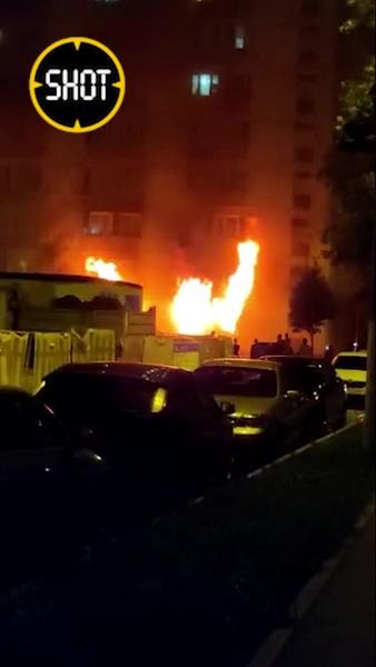 СК возбудил уголовное дело после гибели 8 человек при пожаре в московском хостеле