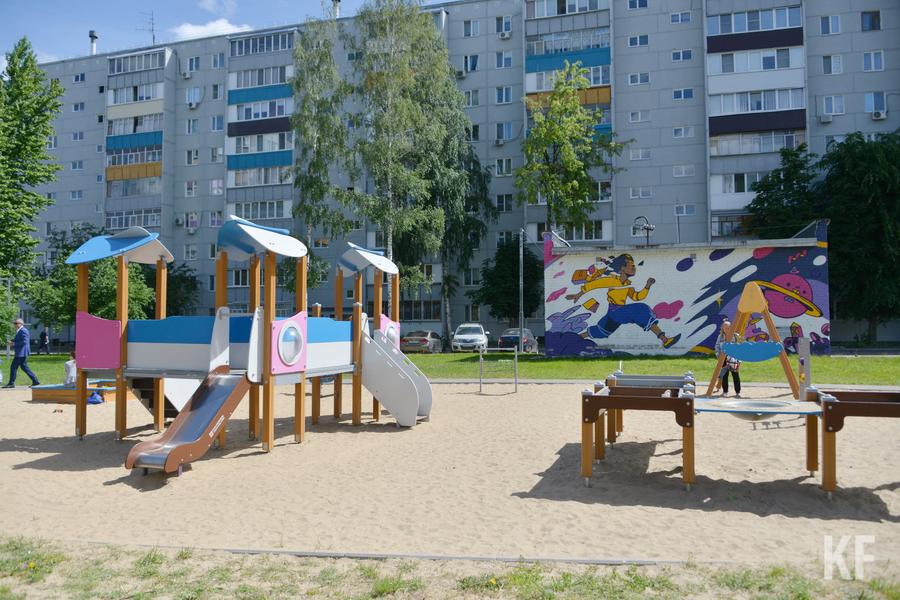 «А что, тут ожидаются какие-то работы? Или уже завершены?» : депутаты Госсовета оценили дворы Казани, благоустроенные по президентской программе